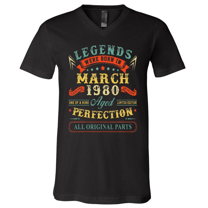 43rd Birthday Gift 43 Years Old Legends Born March 1980 V-Neck T-Shirt