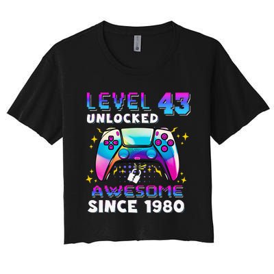 43rd Birthday Gifts Level 43 Unlocked 43 Years Old Gamer Women's Crop Top Tee