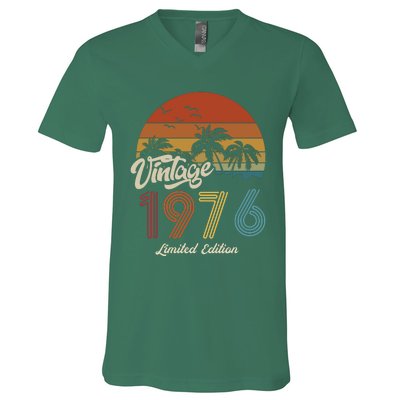 47th Birthday Vintage Limited Edition 1976 V-Neck T-Shirt