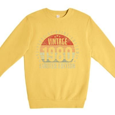 43th Birthday Vintage 1980 Limited Edition 43 Yr Old Premium Crewneck Sweatshirt