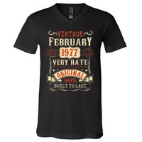 46th Birthday Vintage February 1977 46 Year Old Women V-Neck T-Shirt