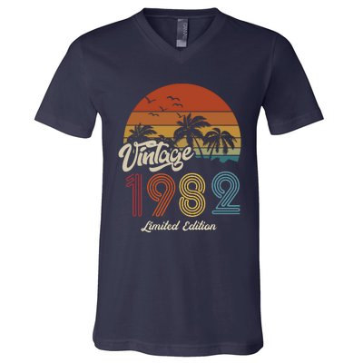 41st Birthday Vintage Limited Edition 1982 V-Neck T-Shirt