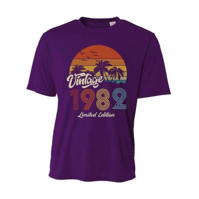 41st Birthday Vintage Limited Edition 1982 Performance Sprint T-Shirt