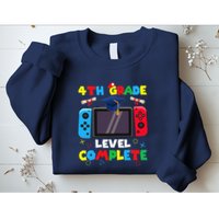 4th Grade Level Complete Graduation Class Of 2024 Boy Gamer Sweatshirt