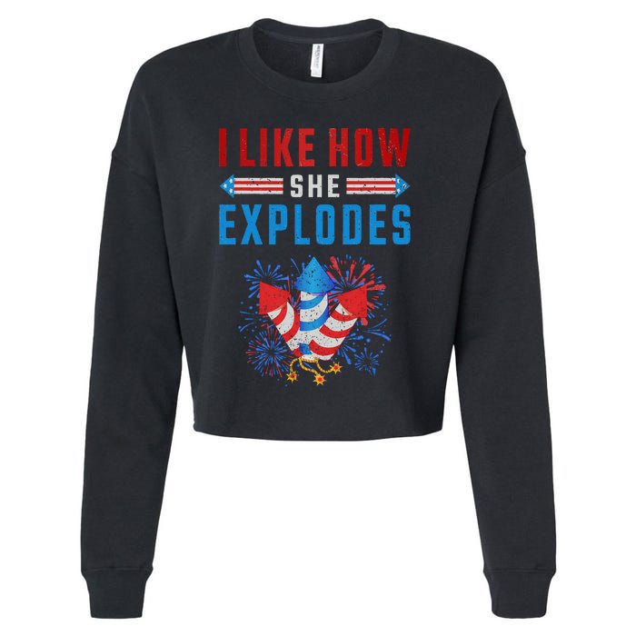 4th Of July I Like How She Explodes Firework USA Flag Cropped Pullover Crew