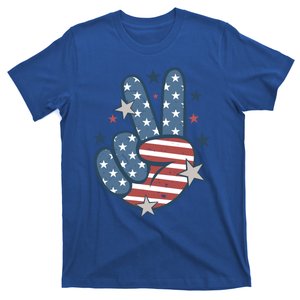 4Th Of July Peace Sign Hand American Flag Patriotic Usa Cute Gift T-Shirt