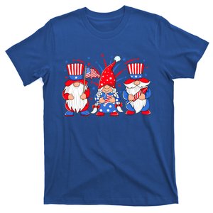 4th Of July Gnomes Patriotic American Flag Cute Three Gnomes Gift T-Shirt