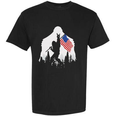 4th of July Bigfoot Sasquatch USA American Flag Garment-Dyed Heavyweight T-Shirt