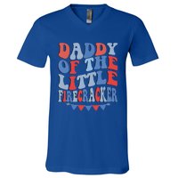 4th Of July Birthday Dad Daddy Of The Little Firecracker T Gift V-Neck T-Shirt