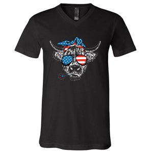 4th Of July Highland Cow Cow Lover V-Neck T-Shirt