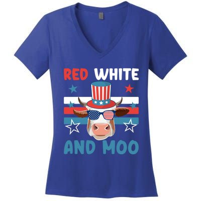 4th Of July Design Moorica Highland Cow Usa Patriotic Cow Gift Women's V-Neck T-Shirt