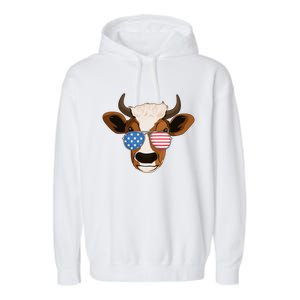 4th Of July Patriotic Cow Usa American Flag Cow Lover Farmer Gift Garment-Dyed Fleece Hoodie