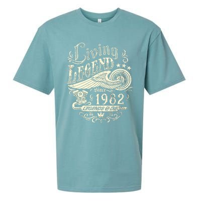 41st vintage Birthday 41 Living Legend Never Die 1982 Birthday Sueded Cloud Jersey T-Shirt