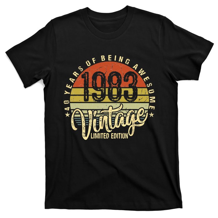 40 Year Of Being Awesome Since 1983 40th Birthday Vintage T-Shirt