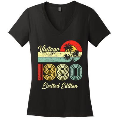 43 Years Old Vintage 1980 Limited Edition 43rd Birthday Women's V-Neck T-Shirt