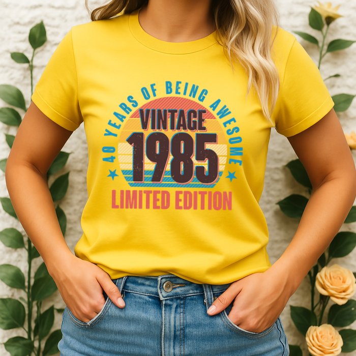 40 Years Of Being Awesome 1985 Limited Edition Vintage Retro Womens T-Shirt