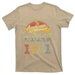 42 Years Old Gifts Awesome Since July 1981 42nd Birthday T-Shirt