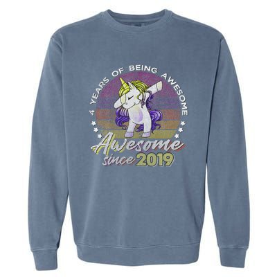 4 Years Old Dabbing Unicorn Gifts 4th Birthday Party Garment-Dyed Sweatshirt