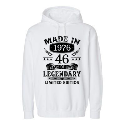 46 Years Old Made In 1976 Shirt 46th Birthday Gift Garment-Dyed Fleece Hoodie