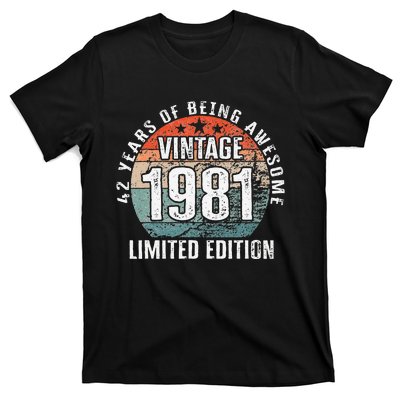 42 Years Of Being Awesome Vintage 1981 Limited Edition T-Shirt