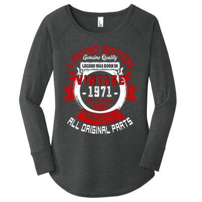 53nd Birthday Gift Vintage Legends Born In 1971 53 Years Old Women's Perfect Tri Tunic Long Sleeve Shirt