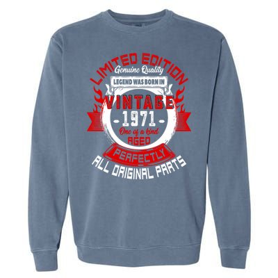 53nd Birthday Gift Vintage Legends Born In 1971 53 Years Old Garment-Dyed Sweatshirt