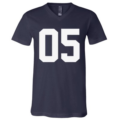 5 Cool Distressed Birthday Lucky Number Player 5th V-Neck T-Shirt