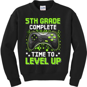 5th Grade Complete Time To Level Up Gaming Graduation Kids Sweatshirt