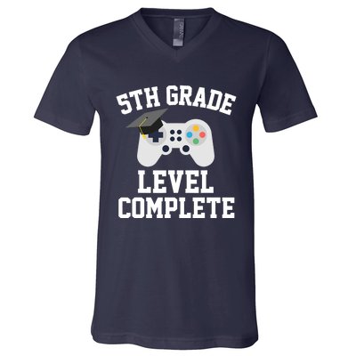 5th grade level complete graduation graduate gamers V-Neck T-Shirt