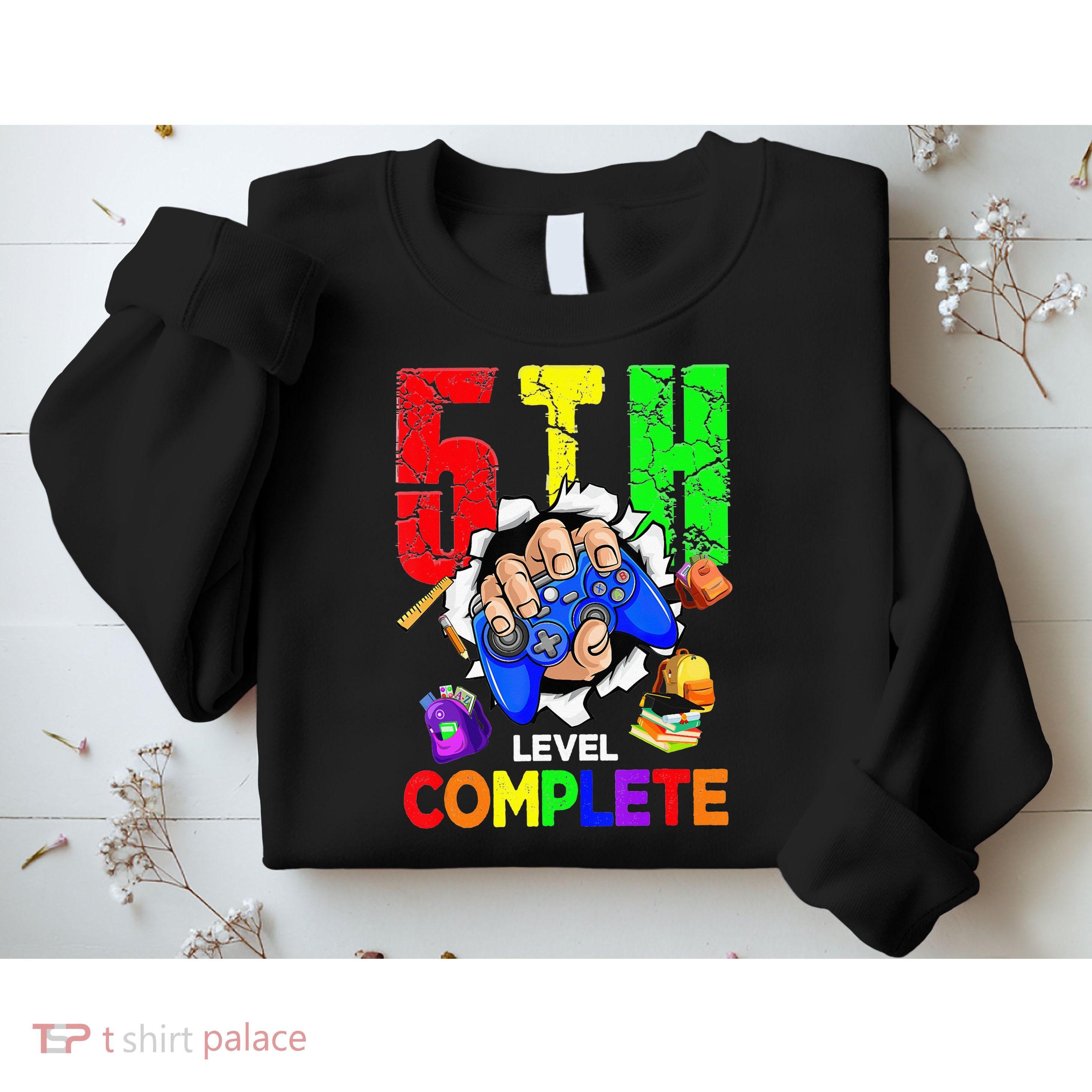 5Th Grade Level Complete Graduation Last Day Of School Sweatshirt