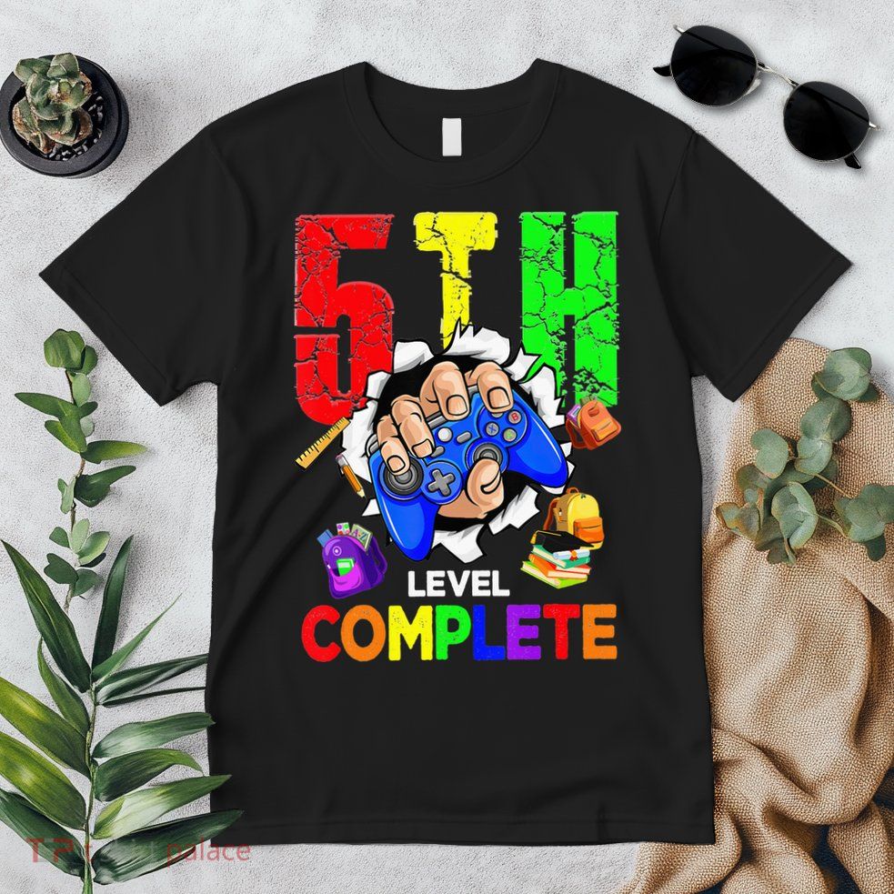 5Th Grade Level Complete Graduation Last Day Of School Premium T-Shirt