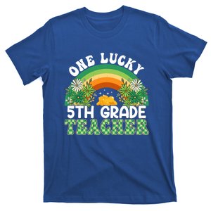 5th Grade Teacher Rainbow St Patricks Day One Lucky Teacher Gift T-Shirt