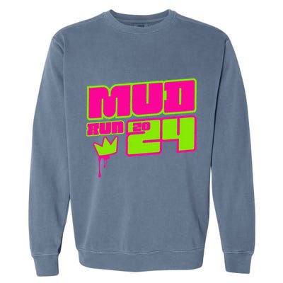 5k Mud Run 2024 Princess Muddy Pit Obstacles Mudding Team Garment-Dyed Sweatshirt