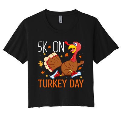 5k On Turkey Day Race Thanksgiving Women's Crop Top Tee