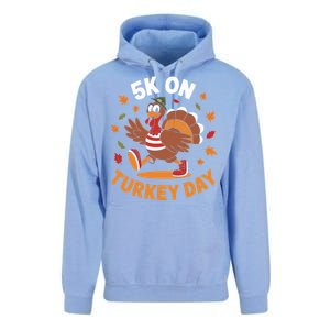 5k On Turkey Day Race Thanksgiving Funny Turkey Trot Runner Gift Unisex Surf Hoodie