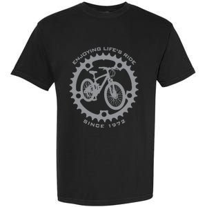 50 Year Old Mountain Biker Biking Cycling 1972 50th Birthday Garment-Dyed Heavyweight T-Shirt