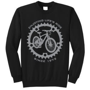 50 Year Old Mountain Biker Biking Cycling 1972 50th Birthday Sweatshirt