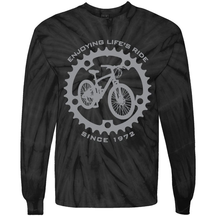 50 Year Old Mountain Biker Biking Cycling 1972 50th Birthday Tie-Dye Long Sleeve Shirt