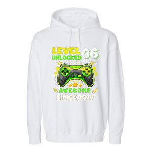 6th Birthday Gifts Level 6 Unlocked 6 Years Old Gamer Cute Garment-Dyed Fleece Hoodie