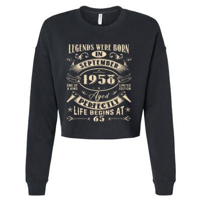 65th Birthday Gift 65 Years Old Legends Born September 1958 Cropped Pullover Crew