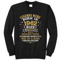 60th Birthday Gift Vintage 1962 Sweatshirt