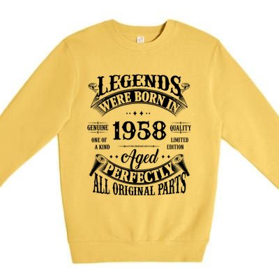 67th Birthday Vintage Legends Born In 1958 67 Years Old Premium Crewneck Sweatshirt