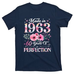 60 Year Old Made In 1963 Floral 60th Birthday Gifts T-Shirt