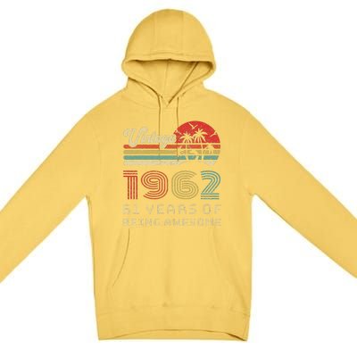 61 Year Old Birthday Vintage 1962 61st Birthday Premium Pullover Hoodie