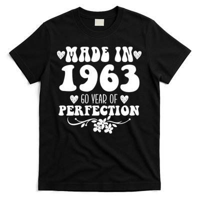 60 Year Old Made In 1963 Floral 60th Birthday Gifts T-Shirt