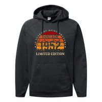 70 Year Old Gifts Retro Vintage 1952 Limited Edition 70th Birthday Performance Fleece Hoodie