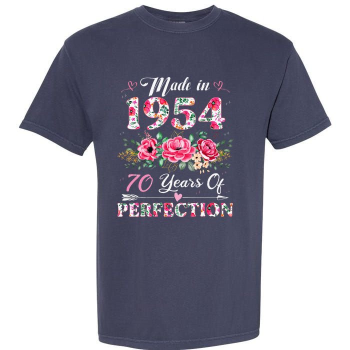 70 Year Old Made In 1954 Floral 70th Birthday Gifts Garment-Dyed Heavyweight T-Shirt