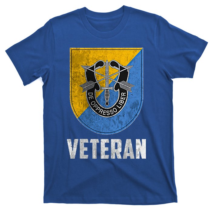 8th Special Forces Group Veteran Military Papa Xmas T-Shirt