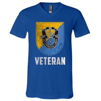 8th Special Forces Group Veteran Military Papa Xmas V-Neck T-Shirt