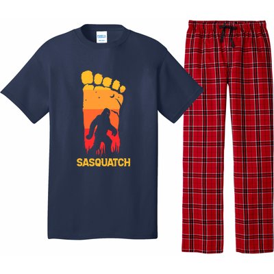 80's Vintage Bigfoot Silhouette Sun Sasquatch Womens Pajama Set